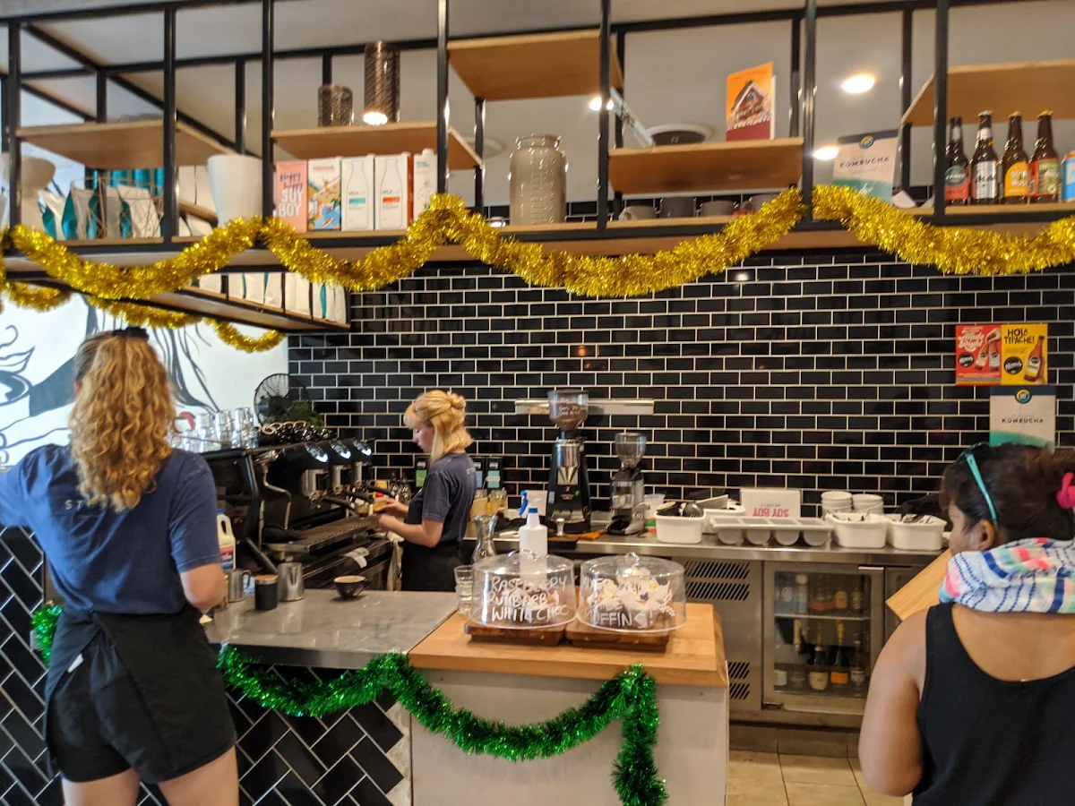 Vibe, Urban Espresso Lounge