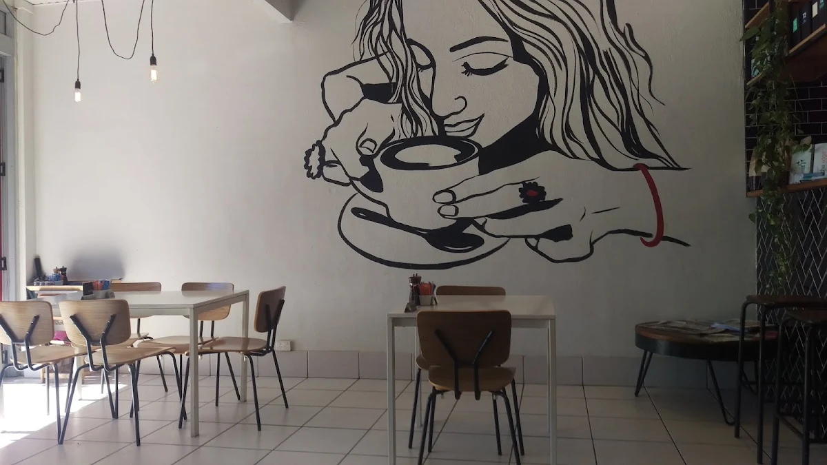 Vibe, Urban Espresso Lounge
