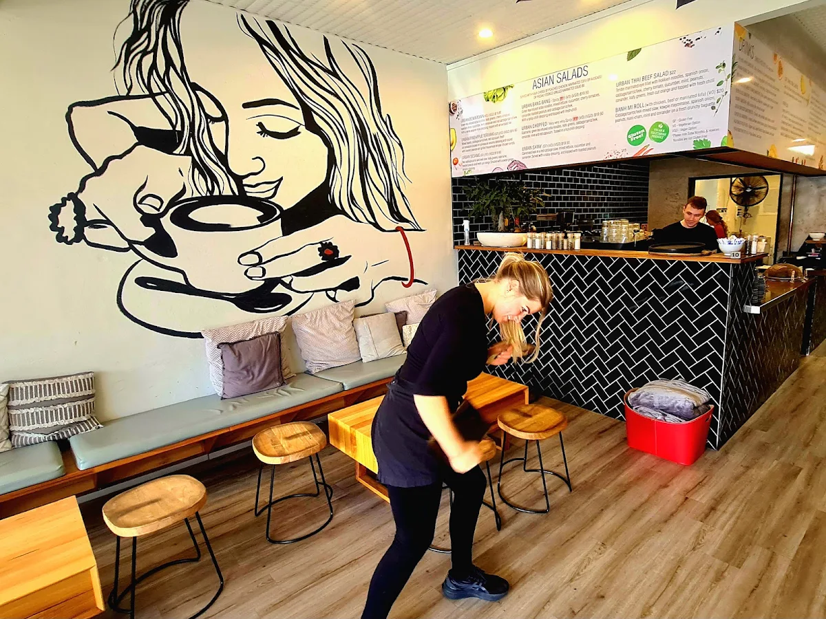 Vibe, Urban Espresso Lounge