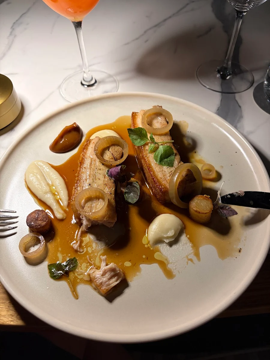 Food & drink, Blowfish Seafood ★ Steak ★ Bar