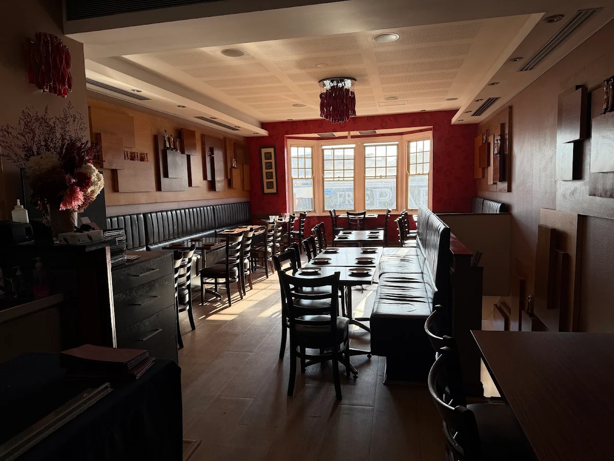 Vibe, Bay Tinh Vietnamese Restaurant