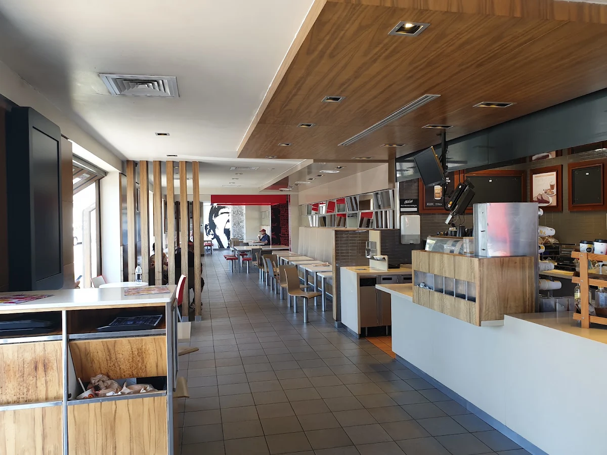Vibe, McDonald's Dickson