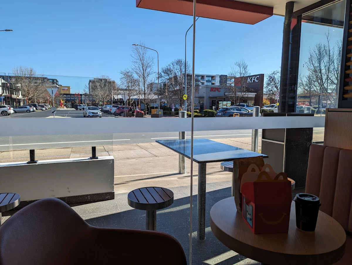 Vibe, McDonald's Dickson