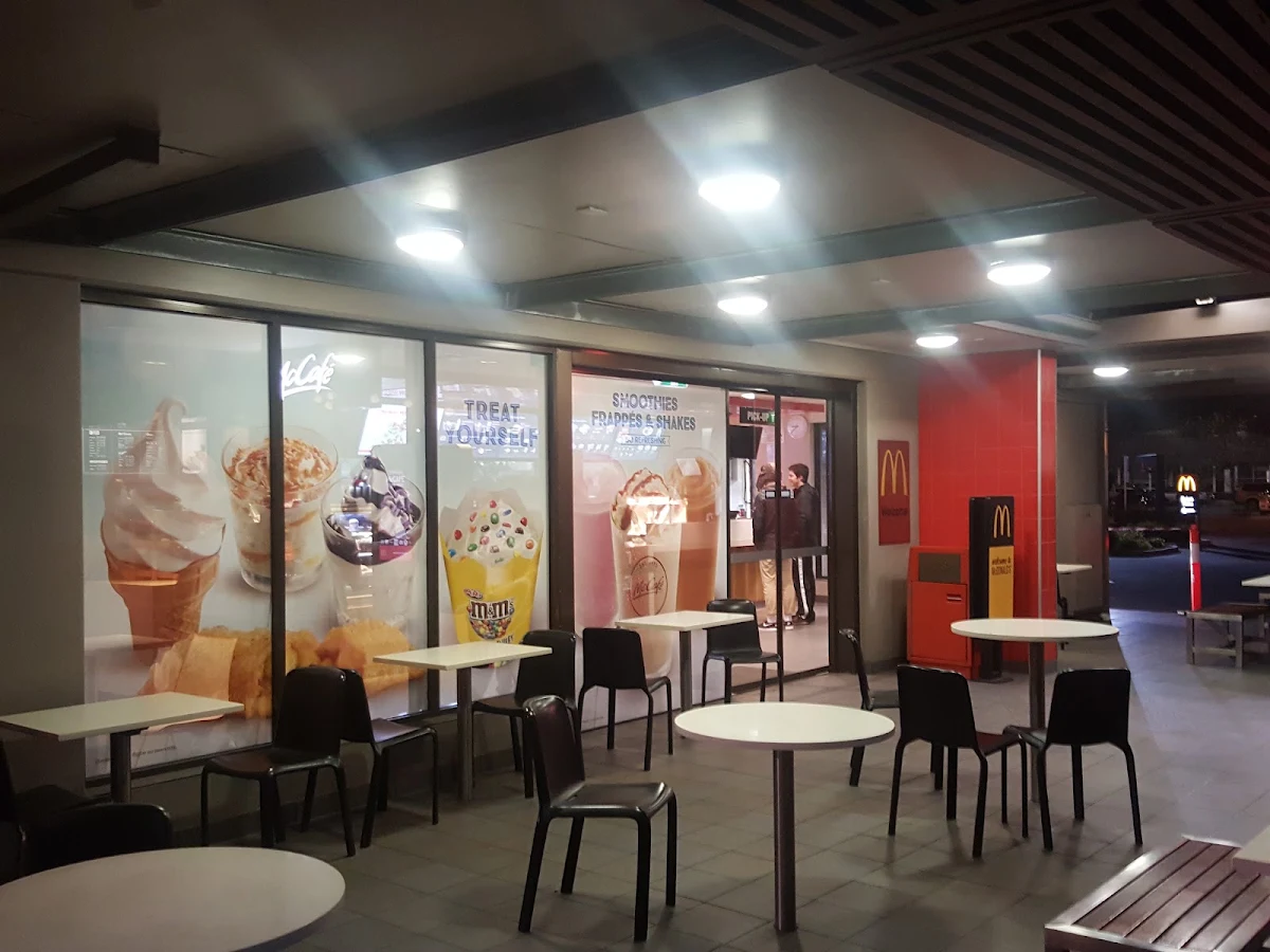Vibe, McDonald's Dickson