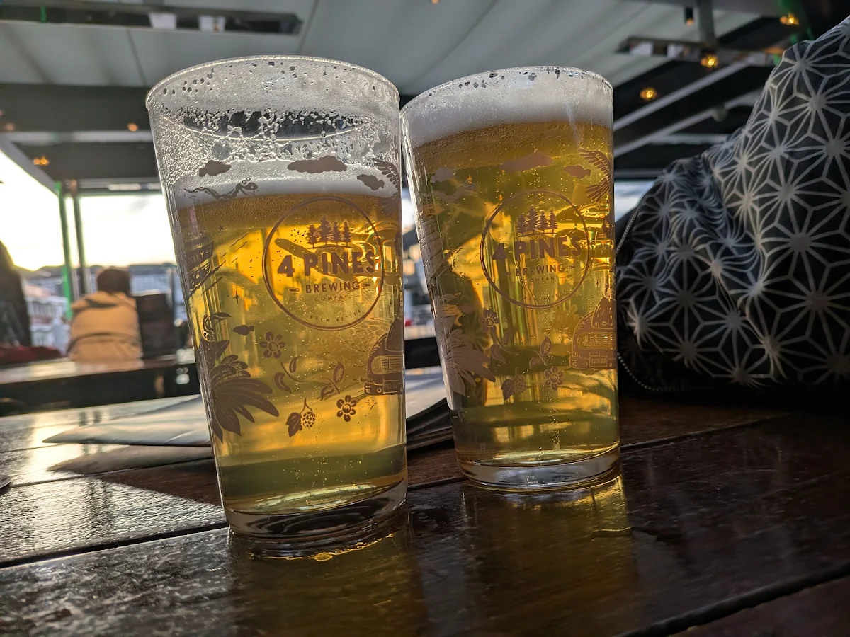 Food & drink, The Sporting Globe x 4 Pines - King Street Wharf