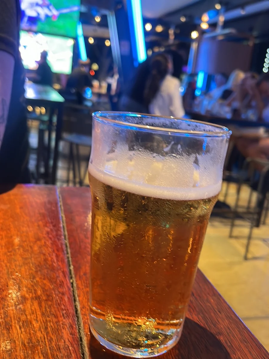 Food & drink, The Sporting Globe x 4 Pines - King Street Wharf