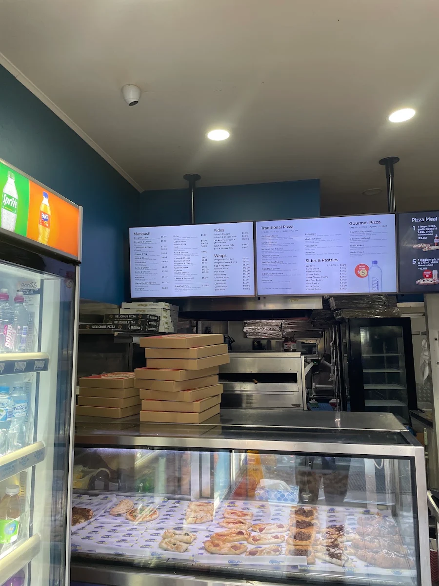 Vibe, Suhhtan bakery Bankstown - Halal Manoush and Pizzas