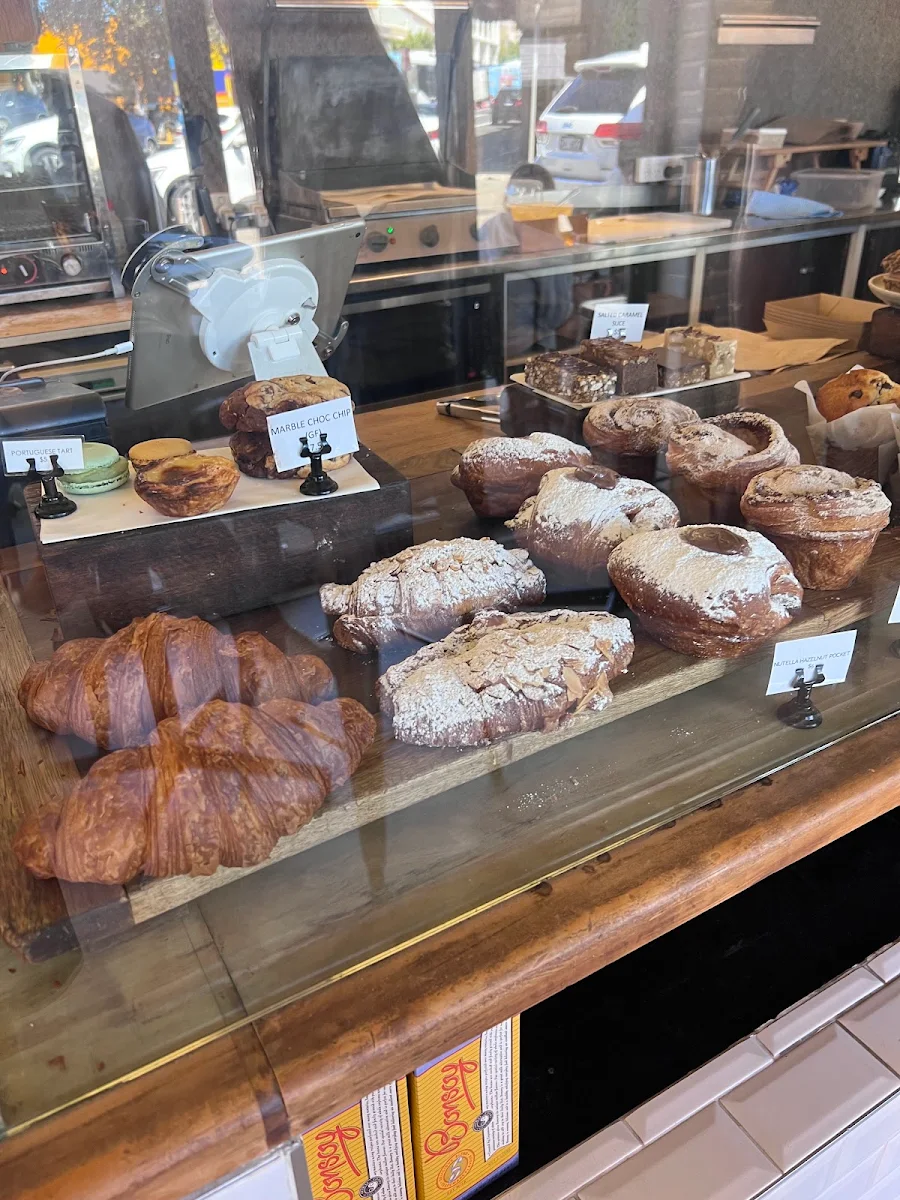 Vibe, Tuckshop Bondi Junction