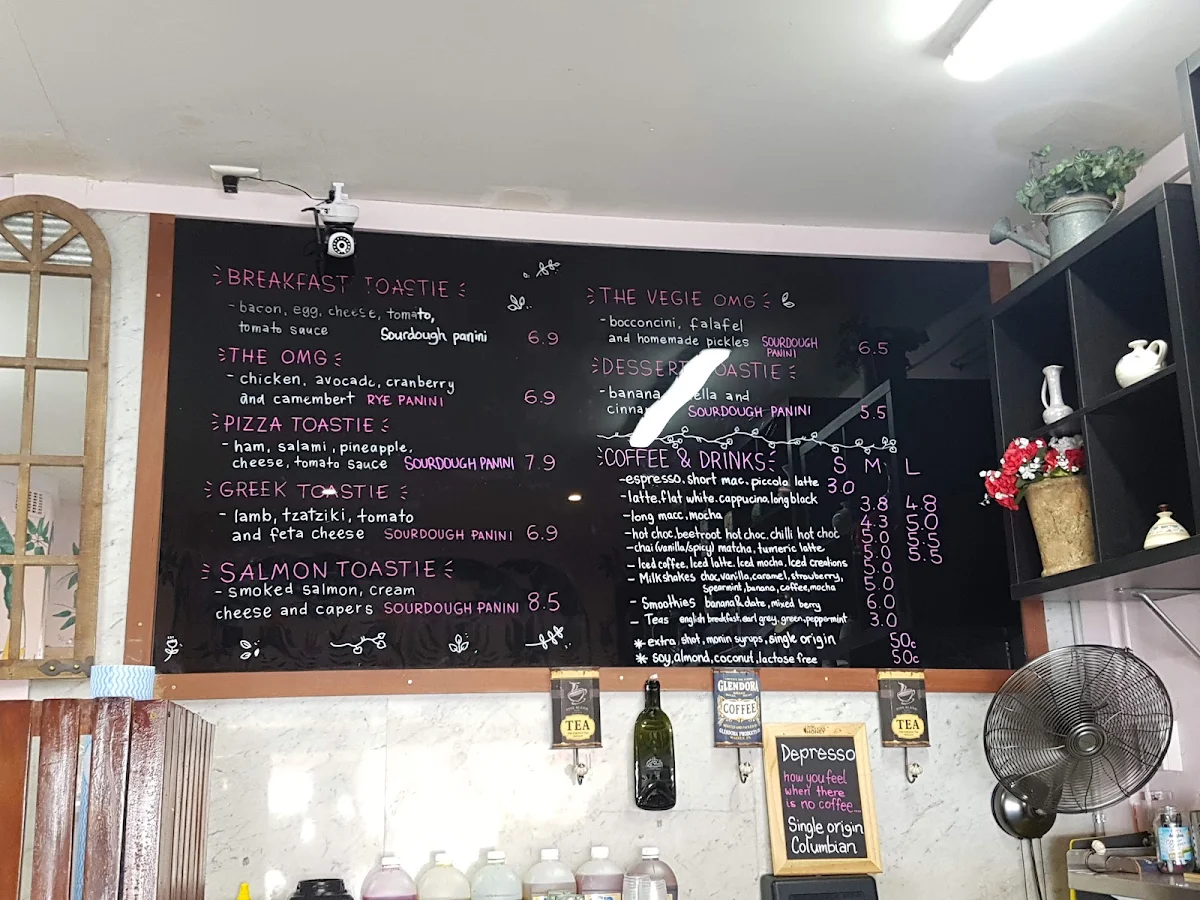 Menu, OMG Coffee & Toastie