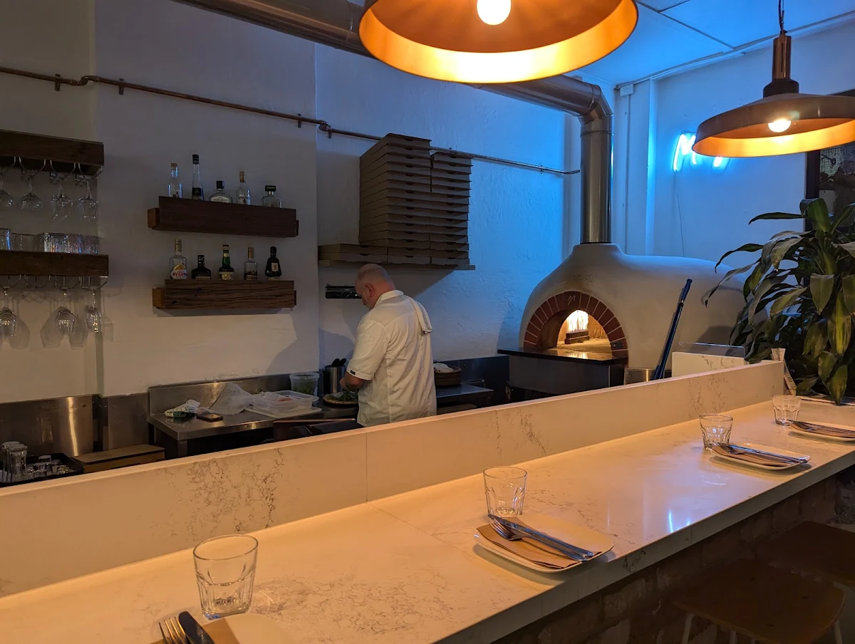 Vibe, Don Giovanni Pizza Bar - Pizza Restaurant - Pizza Shop