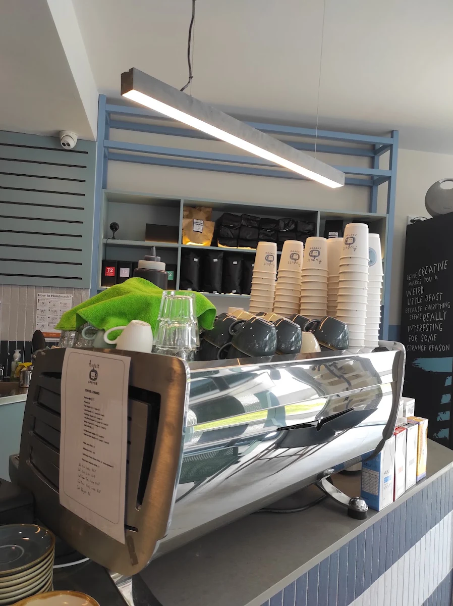 Vibe, August Coffee