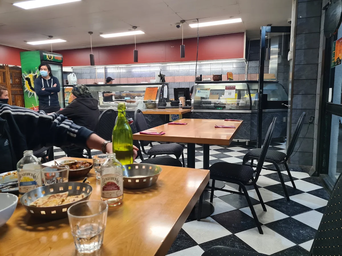 Vibe, Mahendra's Indian Cuisine