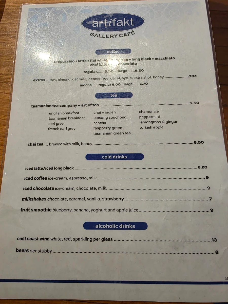 Menu, Artifakt Gallery & Cafe