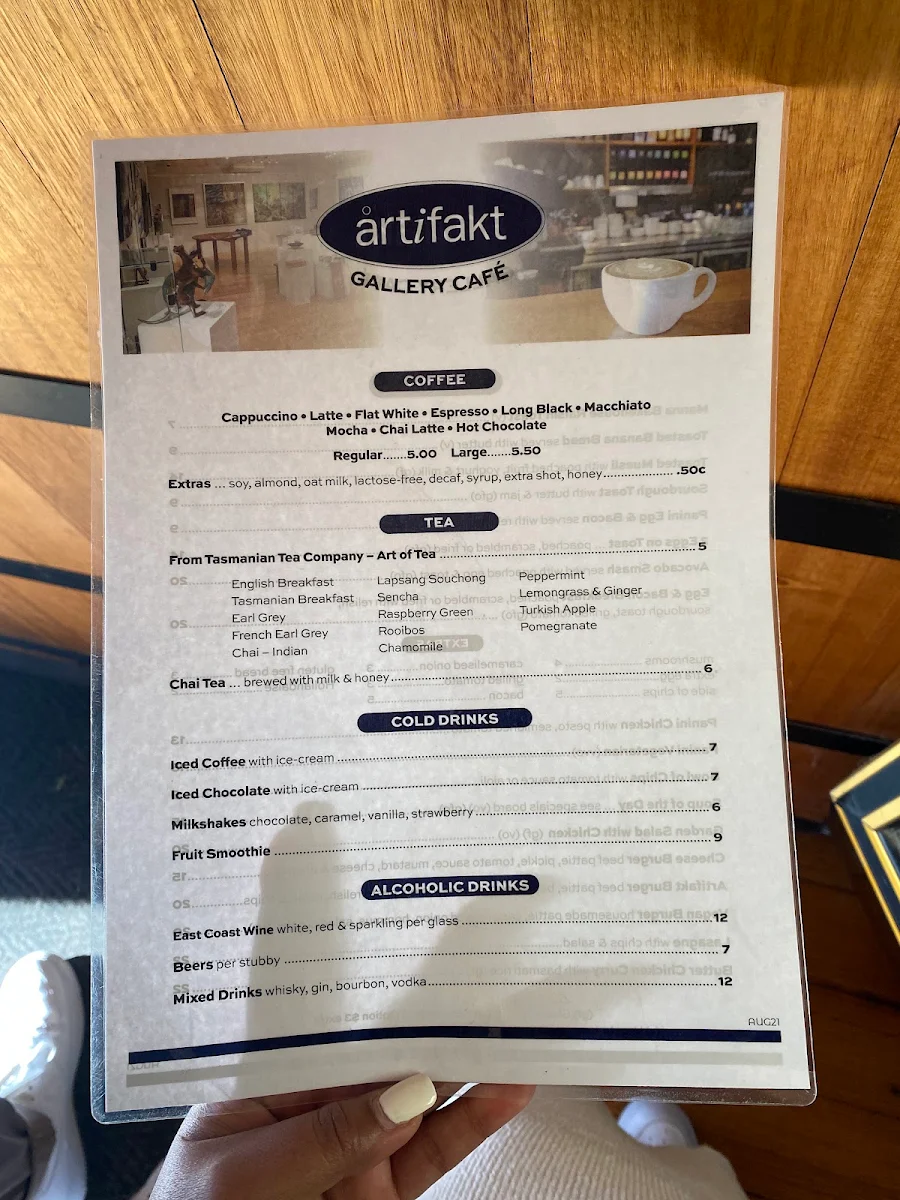 Menu, Artifakt Gallery & Cafe