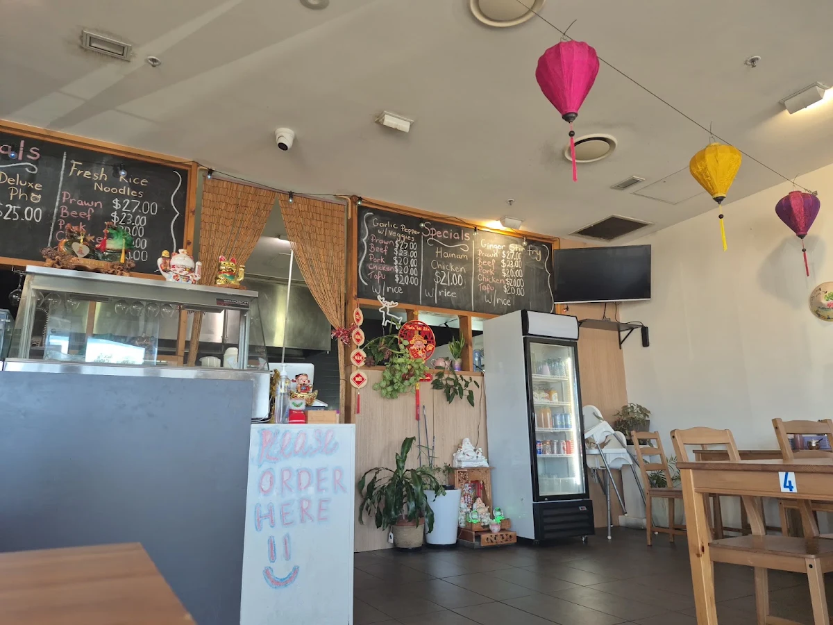 Menu, Tam's Kitchen