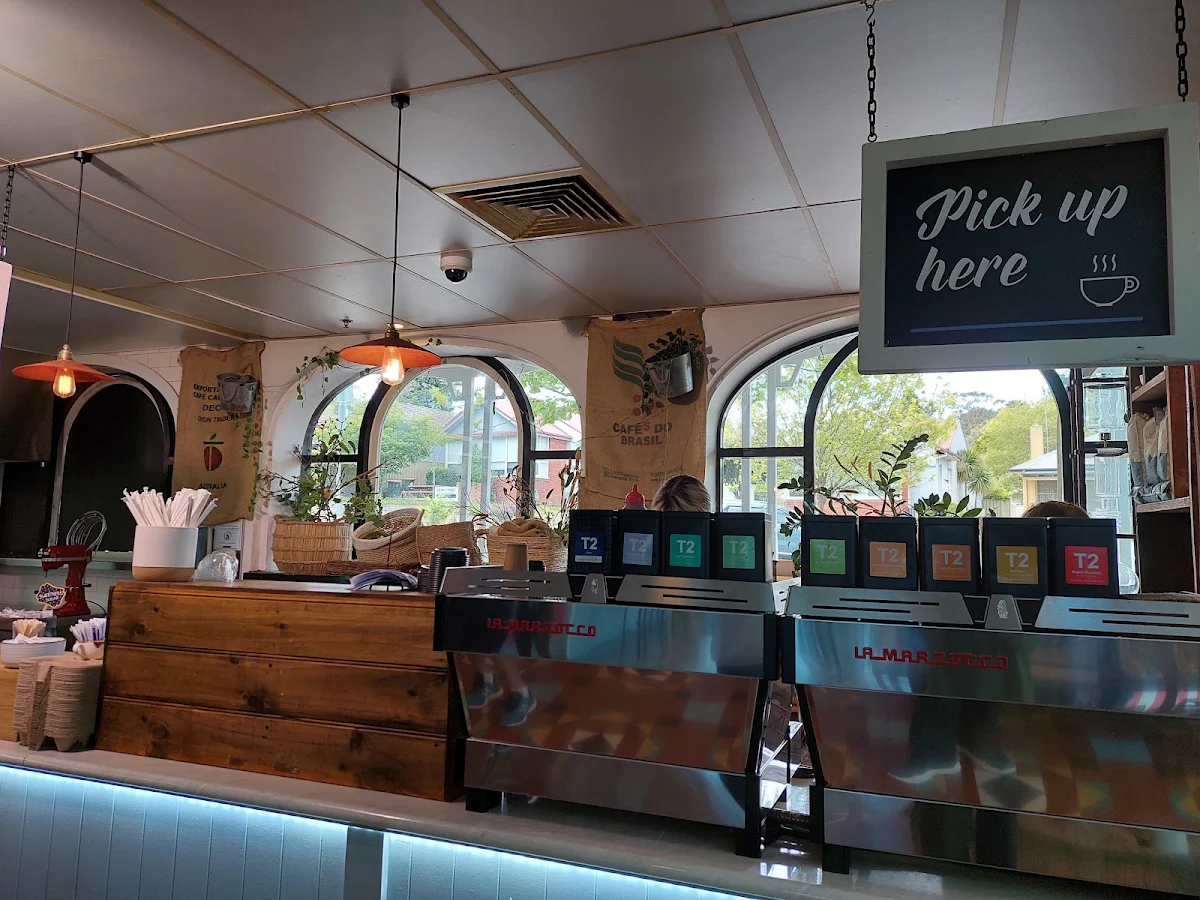 Vibe, Milkbar at the lookout