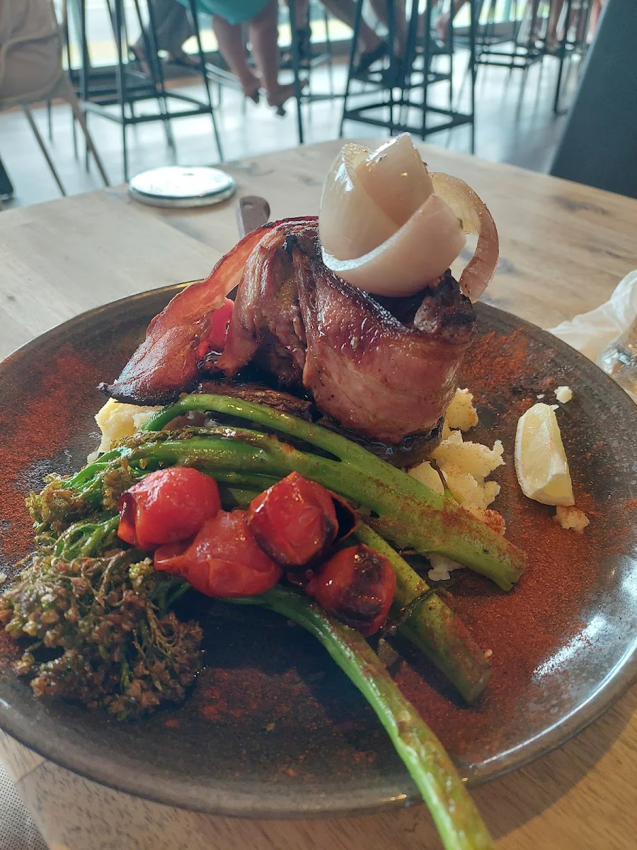 Food & drink, Benchmark on Booner