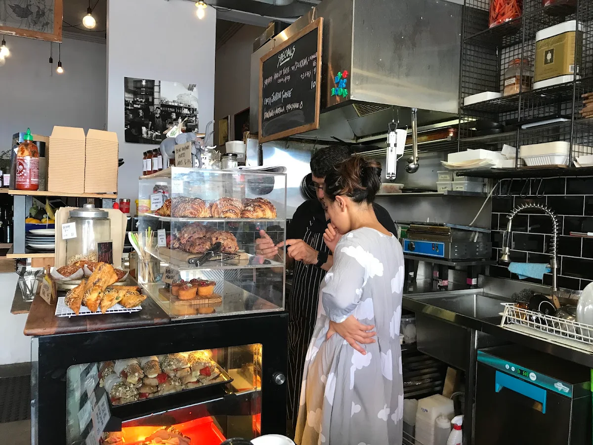 Vibe, In The Annex