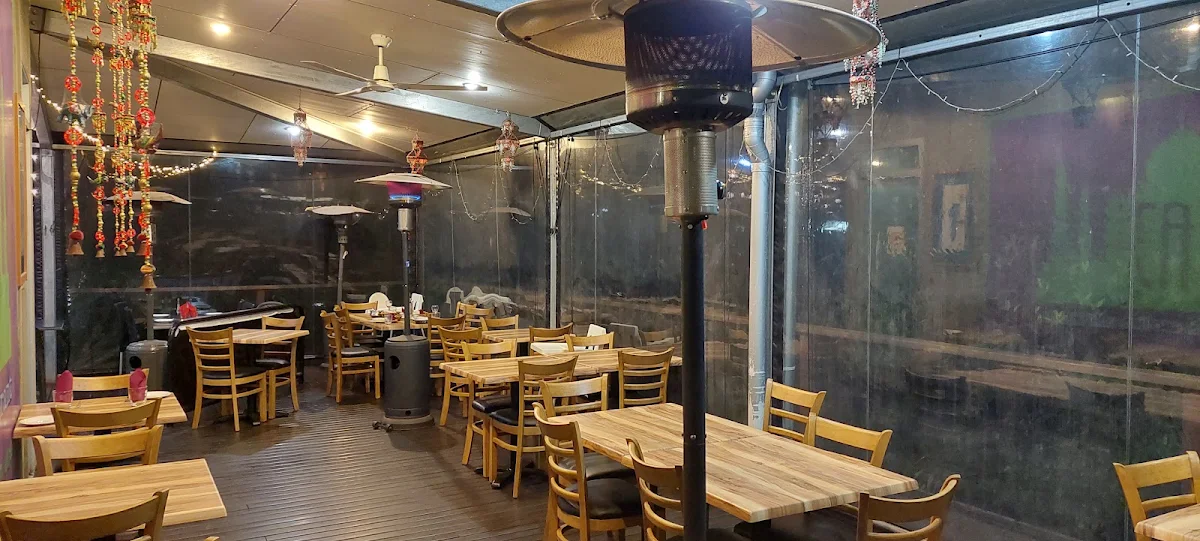 Vibe, Taj Indian Restaurant