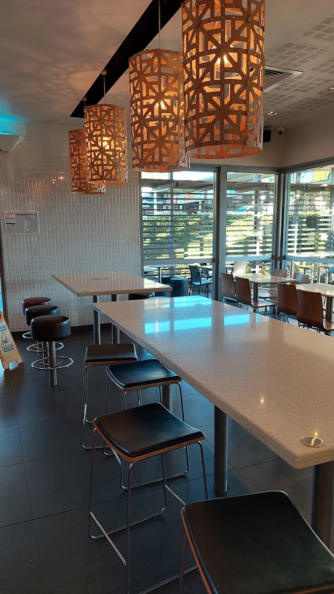 Vibe, McDonald's Park Ridge