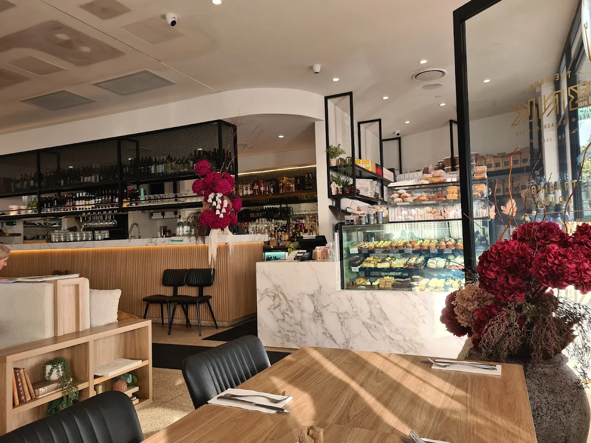 Vibe, The BNK Cafe Restaurant