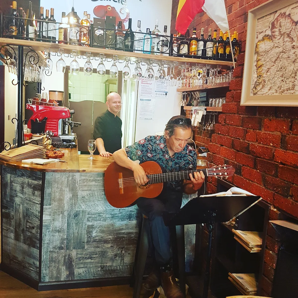 Vibe, Red Smoke Bendigo
