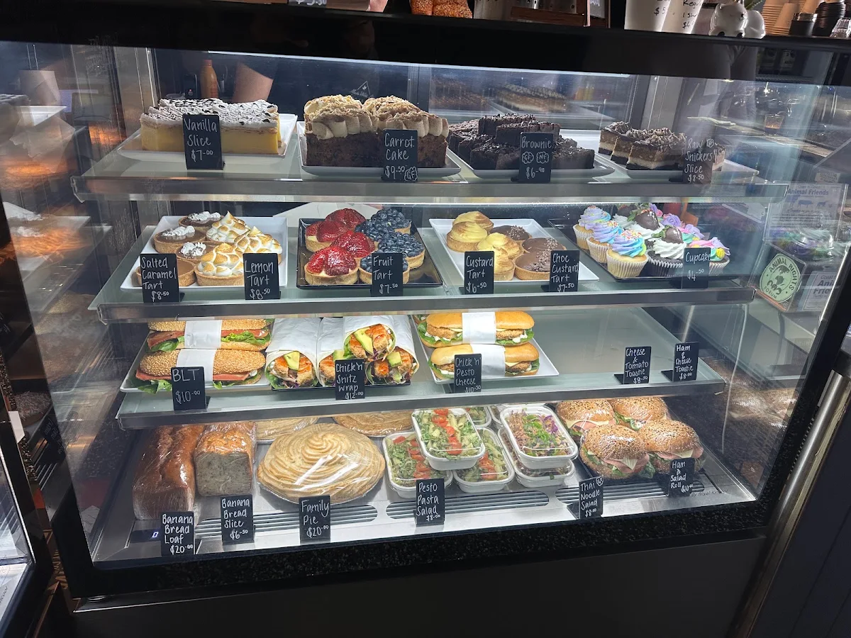 Vibe, Made With Love Bakery