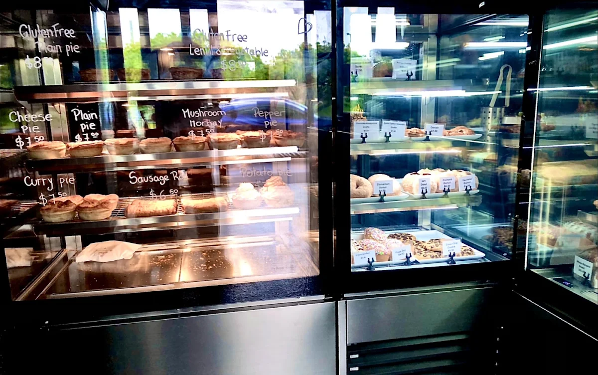 Vibe, Made With Love Bakery