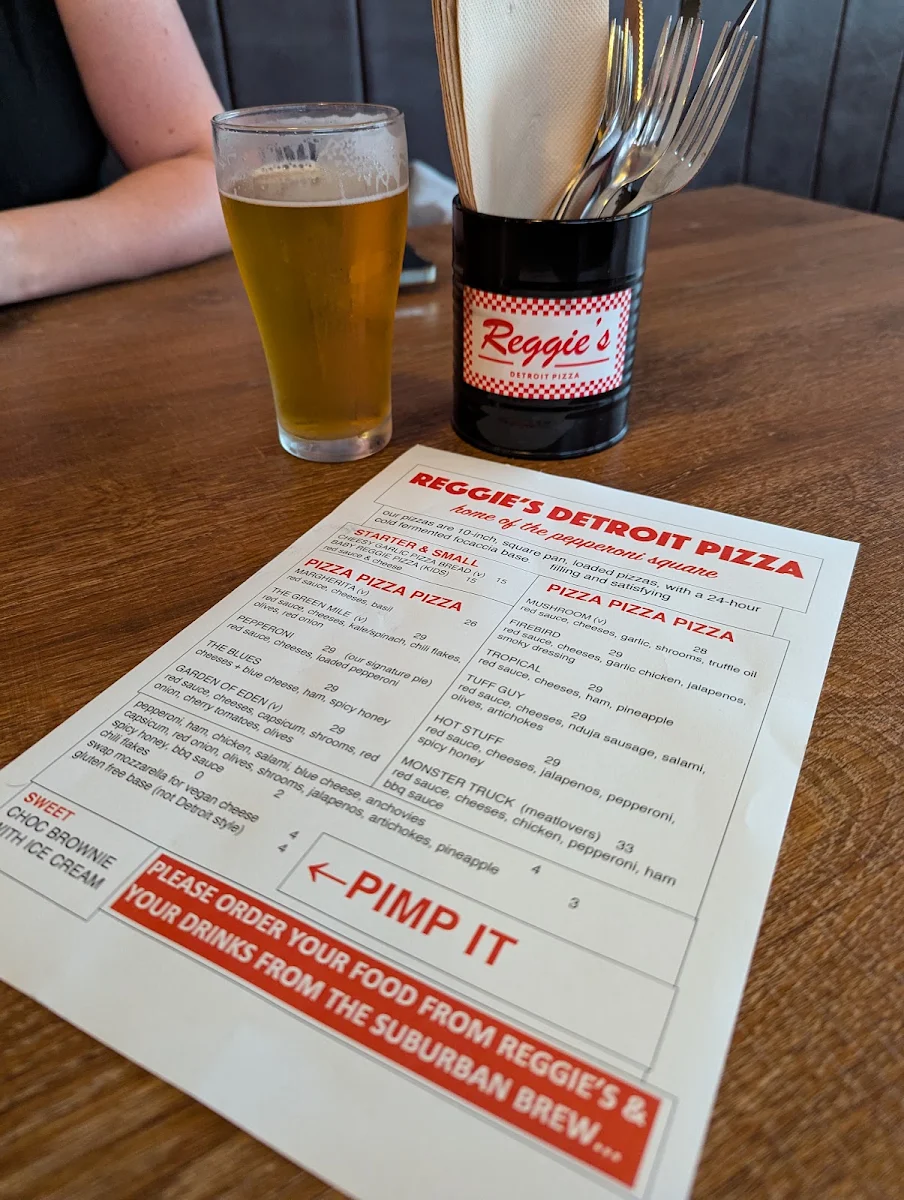 Menu, Reggie's Detroit Pizza