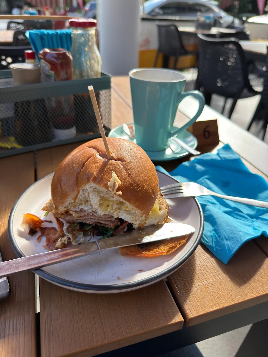 Food & drink, Sweet Pieces Cafe