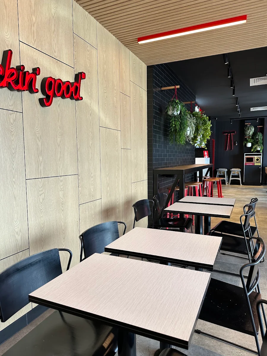 Vibe, KFC Kempsey Service Centre