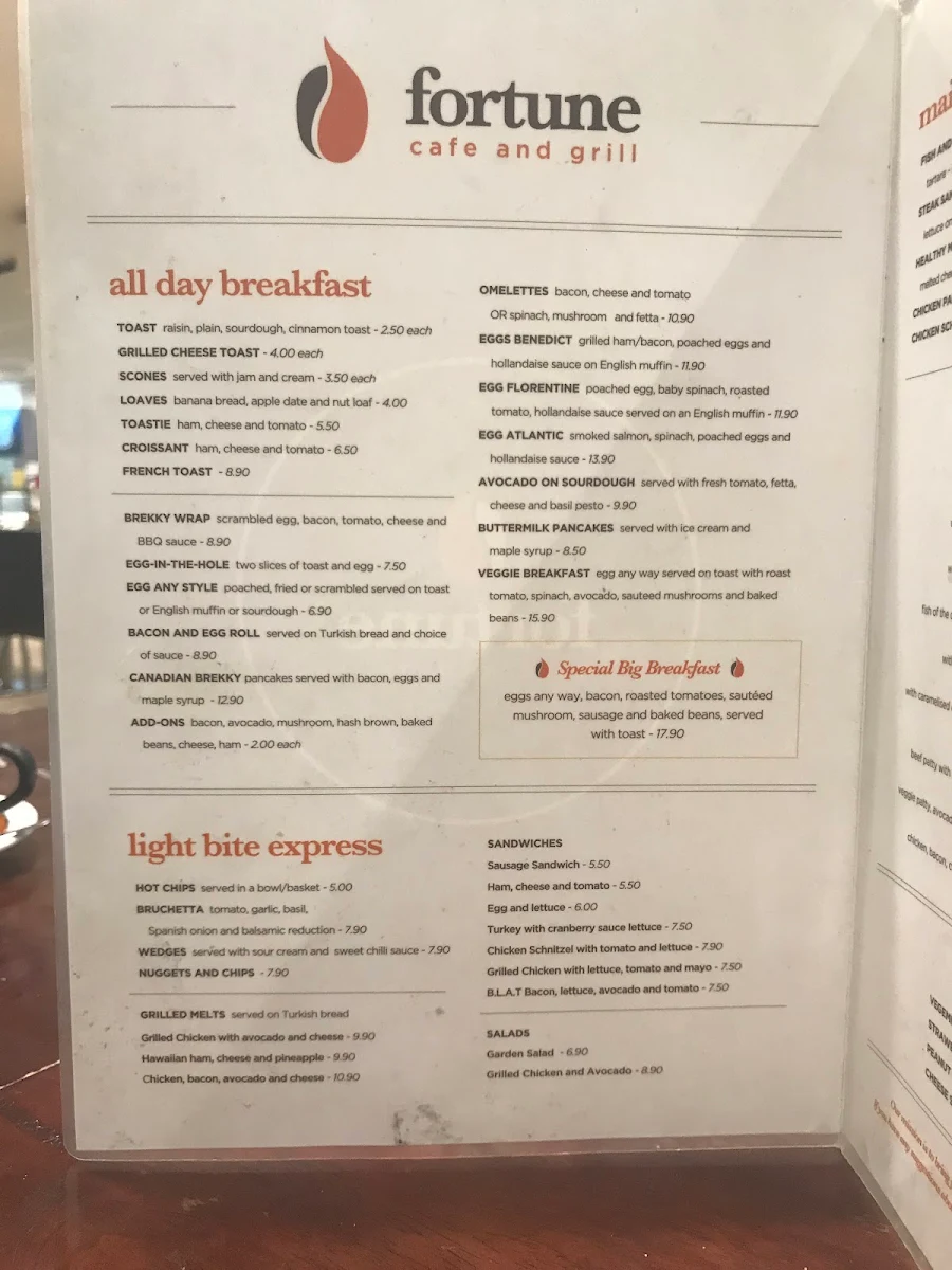 Menu, FORTUNE CAFE & GRILL