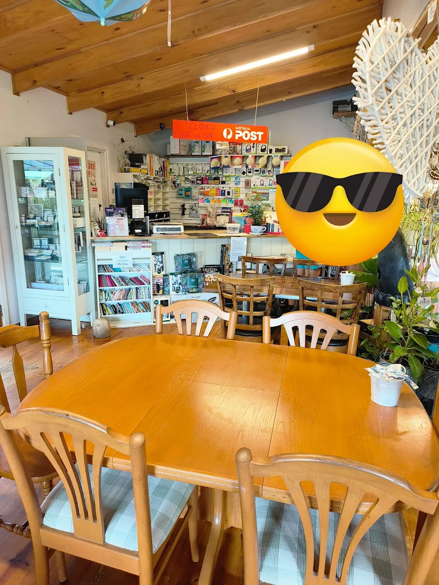 Vibe, GoneBarney Cafe