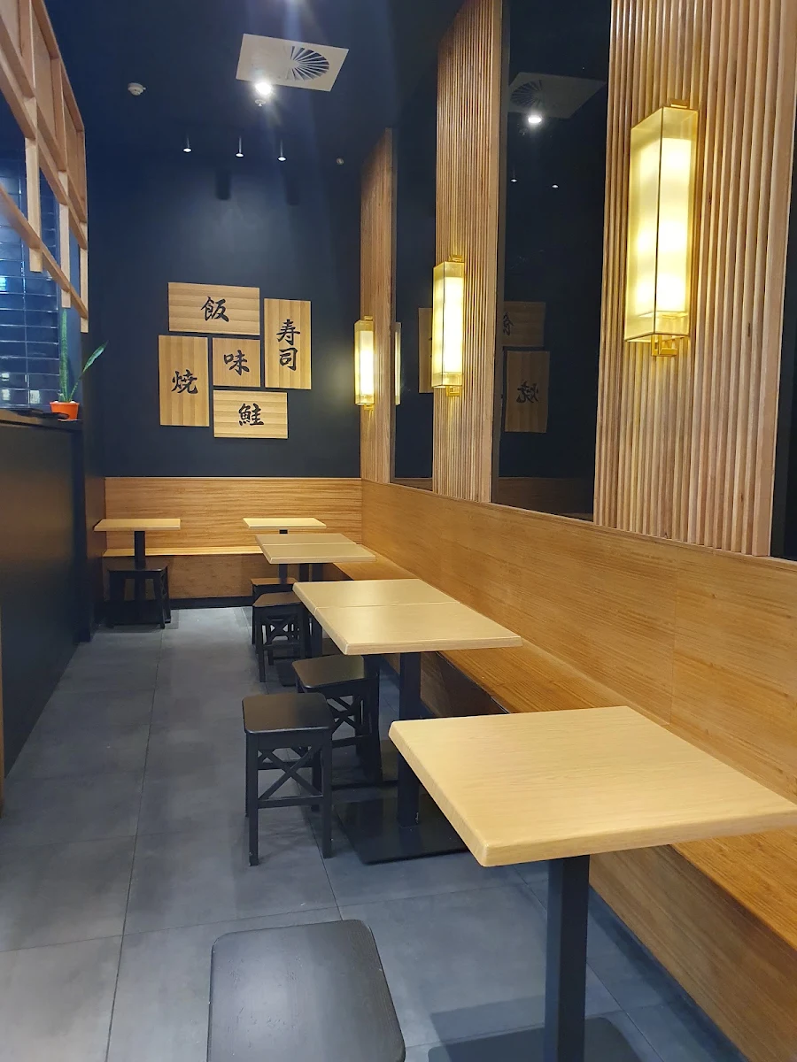 Vibe, Sushi Hai