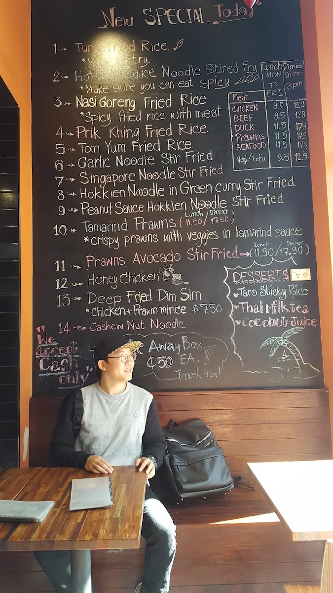Menu, Wallabies Thai