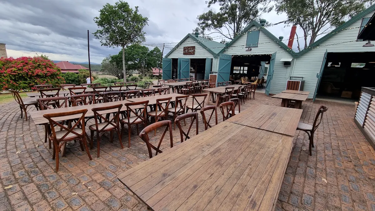 Vibe, The Barn Restaurant