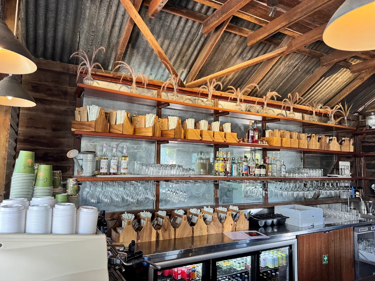 Vibe, The Barn Restaurant