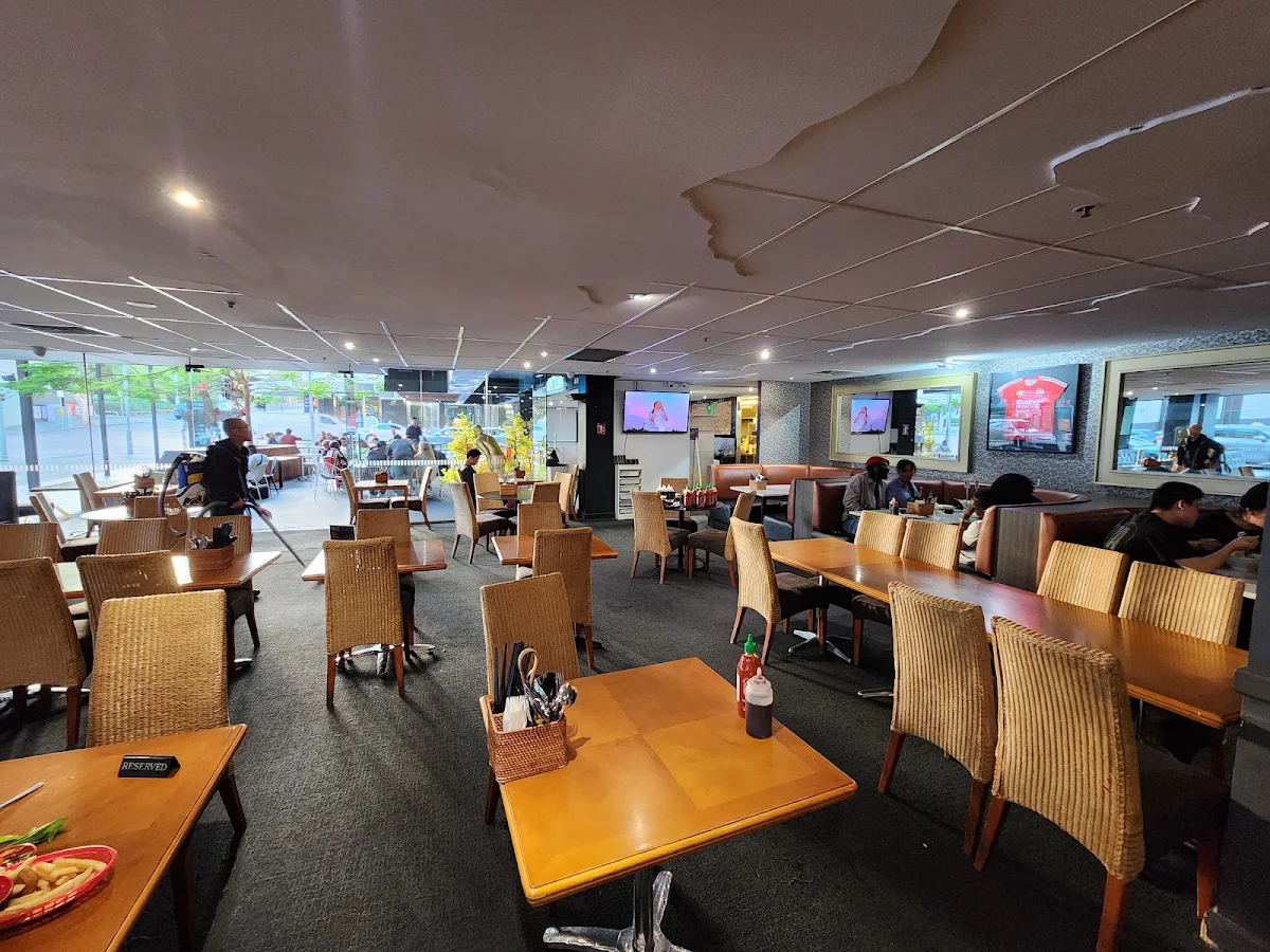 Vibe, U&I Cafe