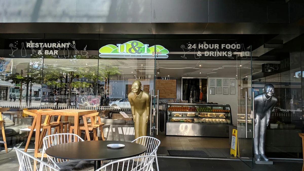 Vibe, U&I Cafe