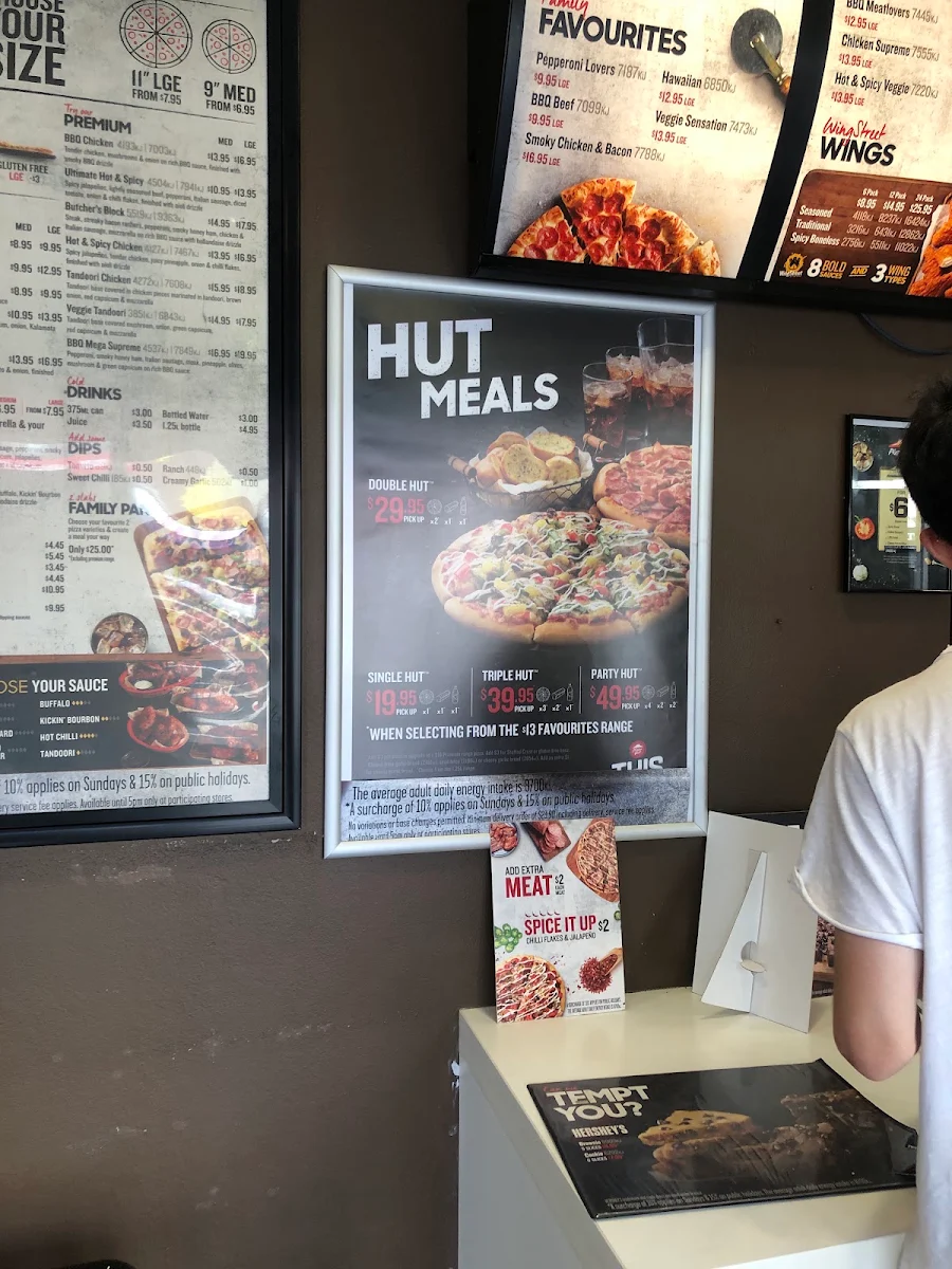 Menu, Pizza Hut Mascot
