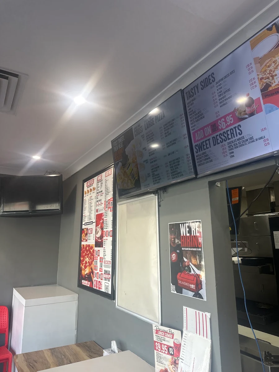 Menu, Pizza Hut Mascot