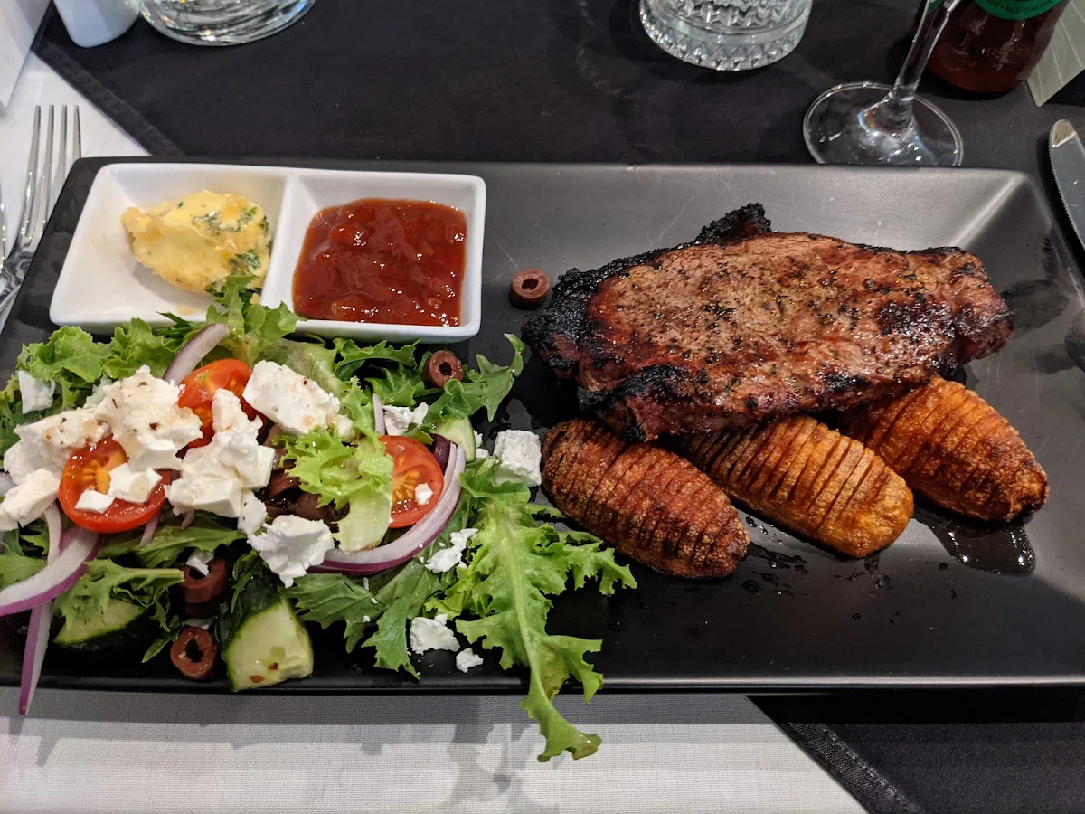 Food & drink, Hilltop Motel