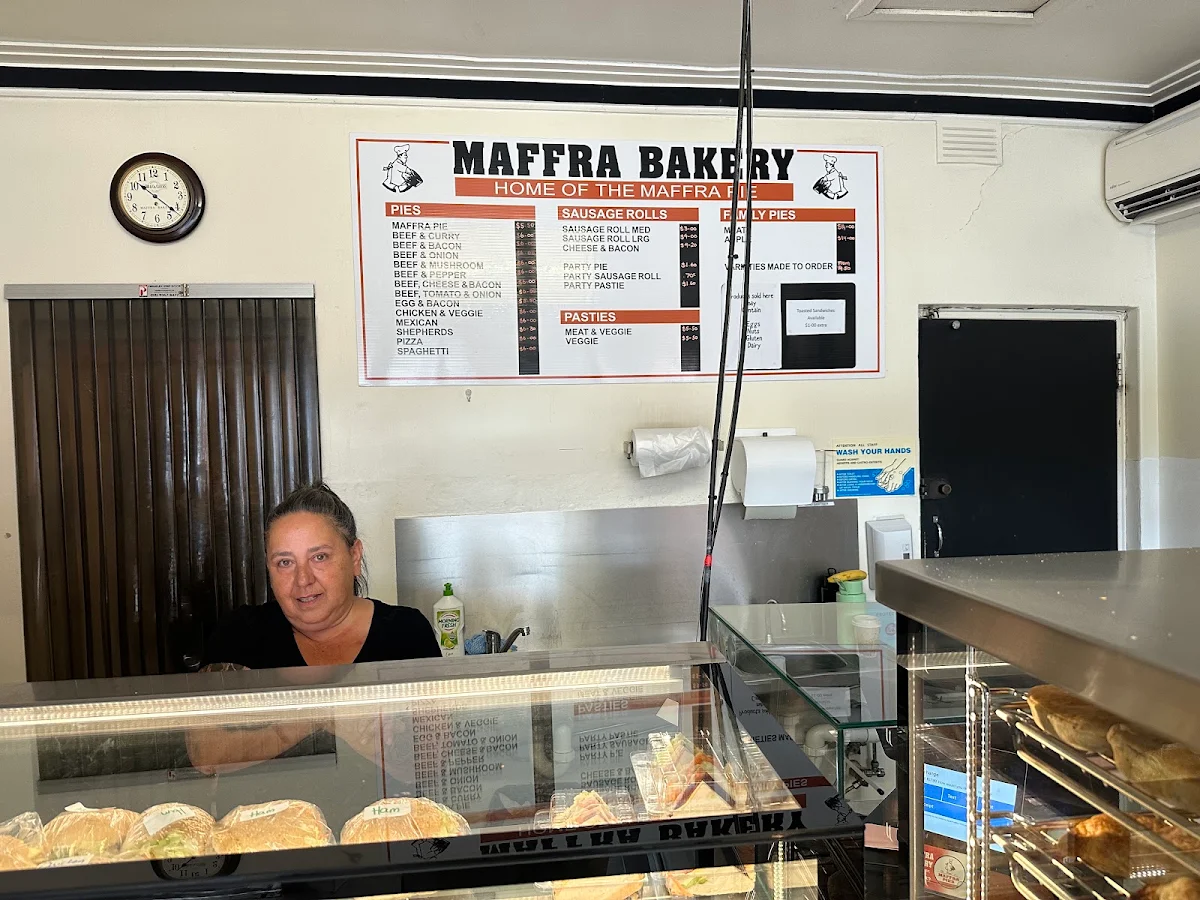 Vibe, Maffra Bakery
