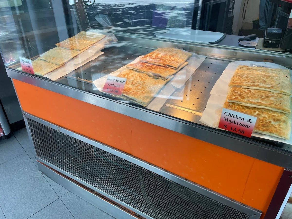 Vibe, Five Star Kebabs