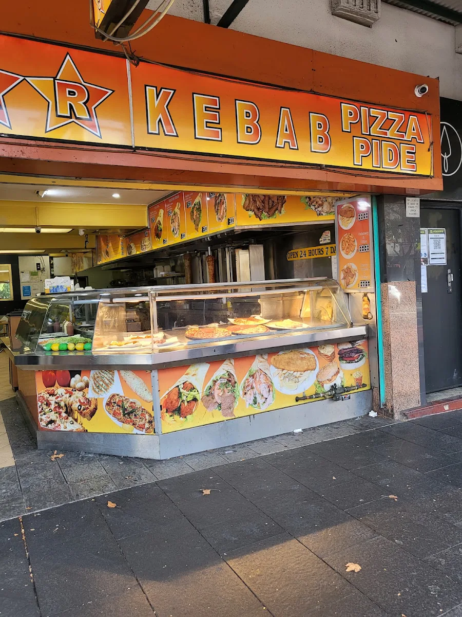Vibe, Five Star Kebabs