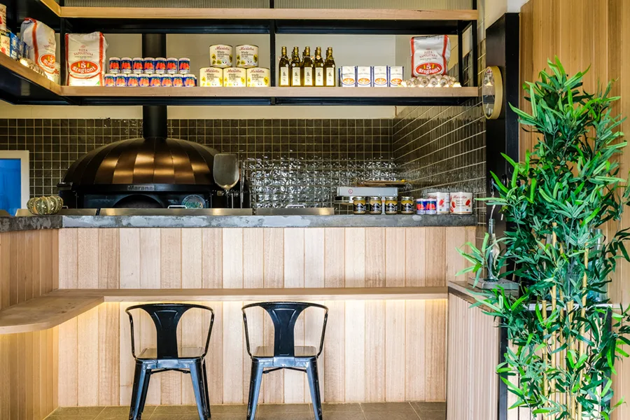 Vibe, Woody's Pizza Collaroy
