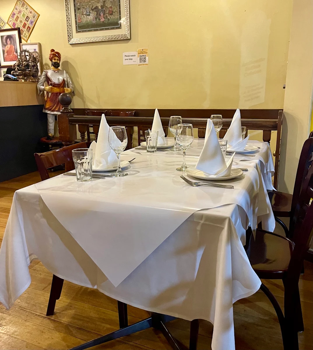 Vibe, Sangam Tandoori