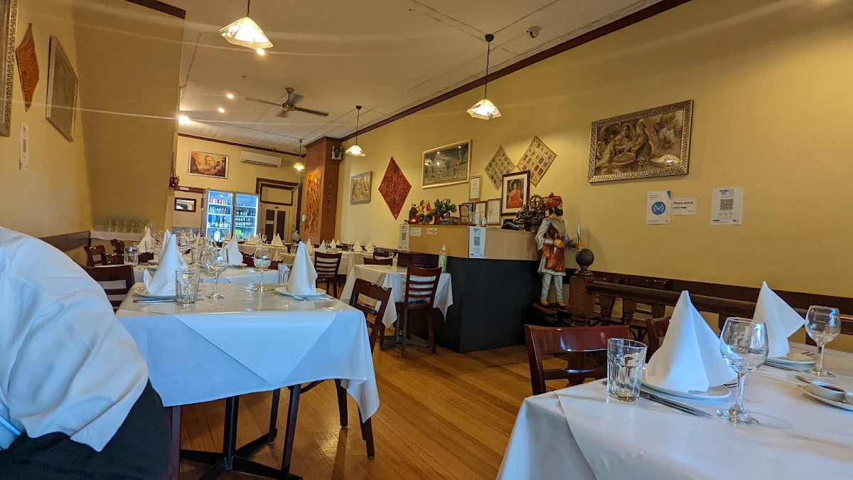 Vibe, Sangam Tandoori