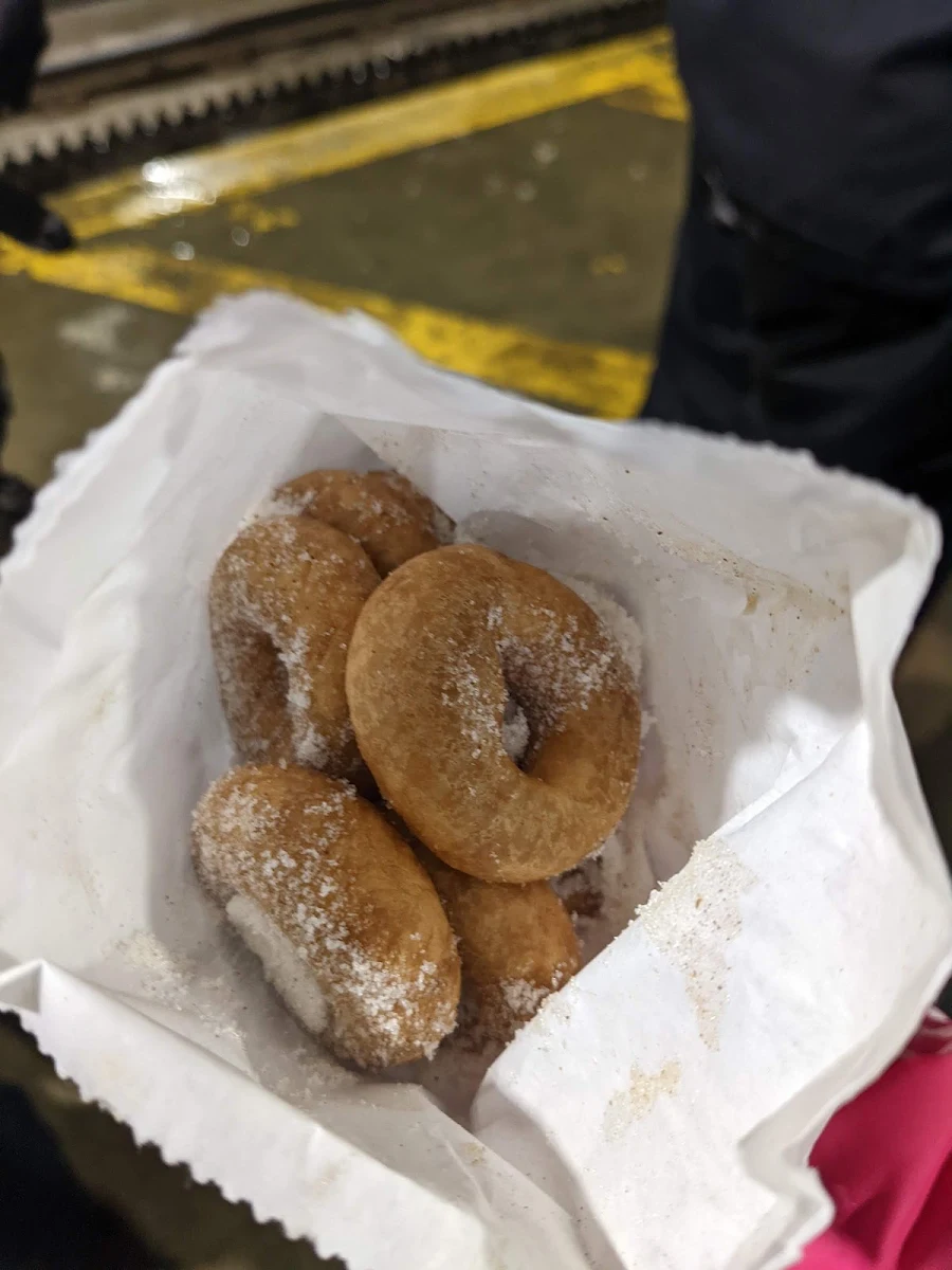 Food & drink, Lil' Orbits Donuts