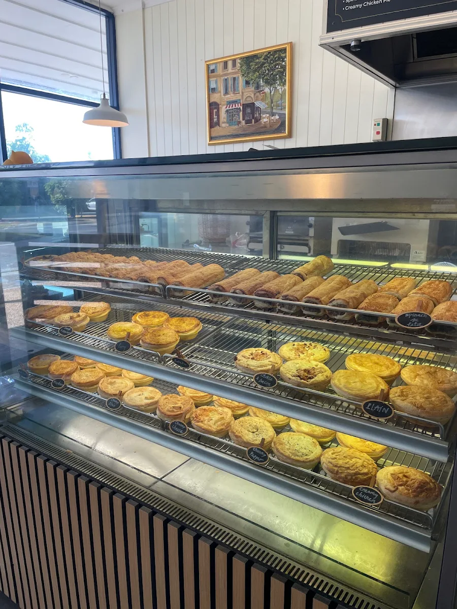Vibe, Le Artisan Bakery